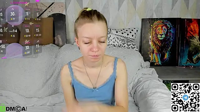 Michelle Blond online show from October 13, 2025, 8:03 am