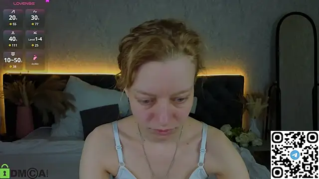 Michelle Blond online show from April 13, 2026, 1:00 am