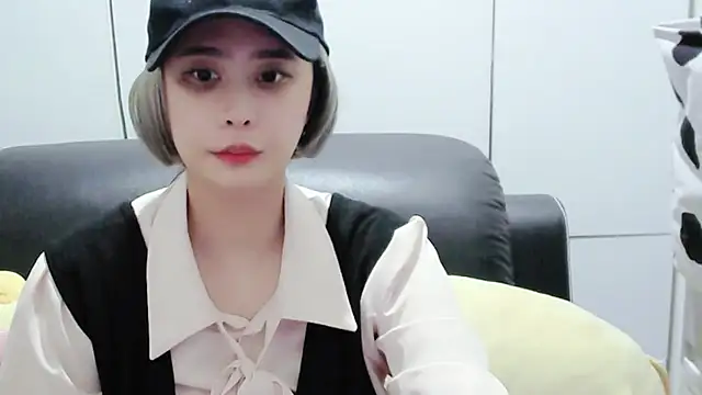 yourz tw online show from March 18, 2025, 9:20 am