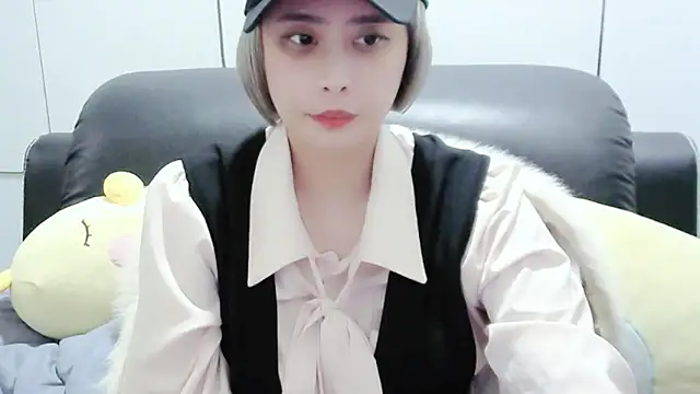 yourz tw online show from March 18, 2025, 3:31 pm