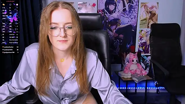 luna berryy online show from December 15, 2024, 1:57 am