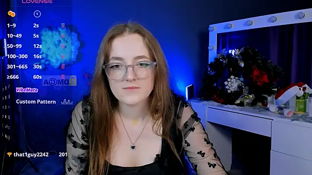 luna berryy online show from January 11, 2025, 6:24 am