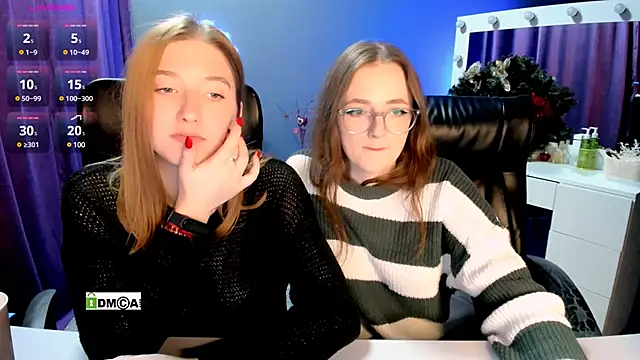 luna berryy online show from February 7, 2025, 2:29 am