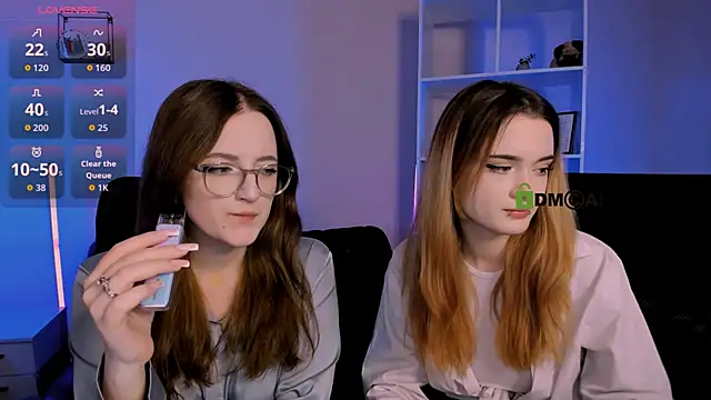 luna berryy online show from December 5, 2025, 8:16 pm