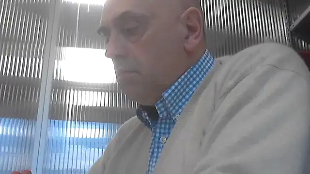 pantomax online show from November 16, 2025, 1:17 pm