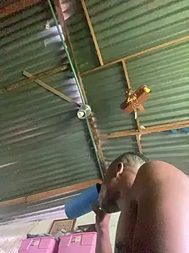 ElNegroRony online show from December 3, 2024, 7:11 pm