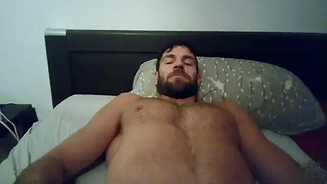 alpha-hunk online show from September 28, 2025, 9:31 pm