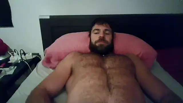 alpha-hunk online show from October 29, 2025, 8:10 pm