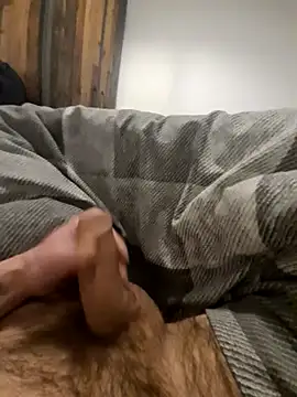 NiceBone000 online show from April 21, 2026, 8:01 pm