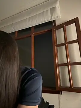 aurora divine online show from November 3, 2025, 11:48 pm