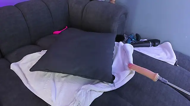 maddy walker online show from February 23, 2025, 1:57 am