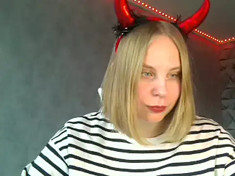 Thalia  Star online show from January 19, 2025, 12:17 pm