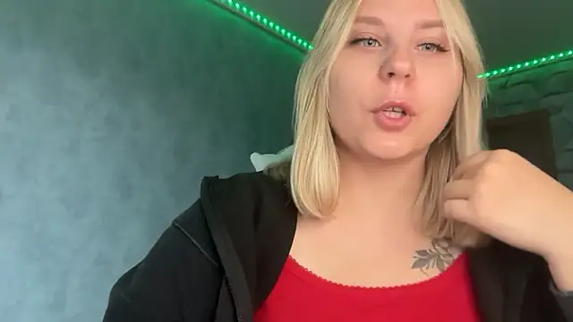 Thalia  Star online show from October 3, 2025, 10:56 am