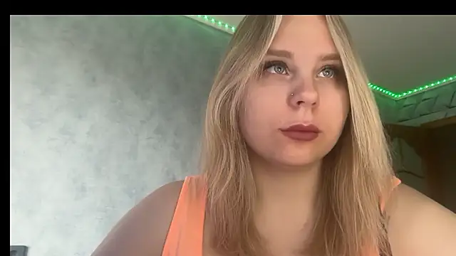 Thalia  Star online show from April 26, 2026, 9:18 am