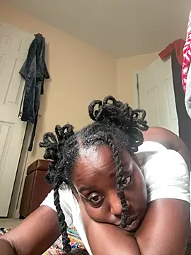 Snapshot of choclatepeaach chatting on July 12, 2026, 8:22 pm choclatepeaach online show from July 12, 2026, 8:22 pm