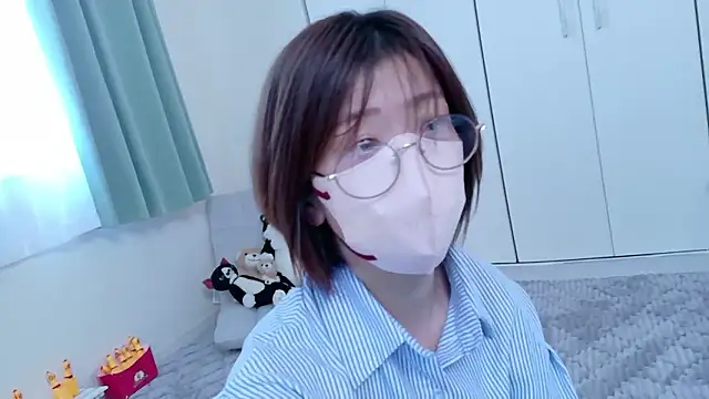 Snapshot of Risa_06 chatting on May 10, 2026, 5:01 am Risa 06 online show from May 10, 2026, 5:01 am