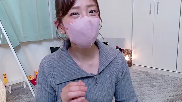 Snapshot of Risa_06 chatting on May 14, 2026, 12:23 pm Risa 06 online show from May 14, 2026, 12:23 pm