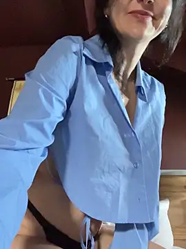 -OLYA- online show from March 9, 2025, 8:18 am