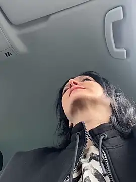 -OLYA- online show from March 15, 2025, 12:13 pm