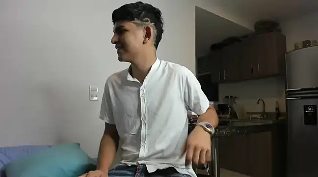 Lyam ap online show from January 10, 2025, 2:25 am