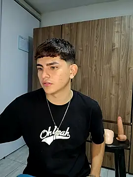 Lyam ap online show from September 23, 2025, 9:01 am