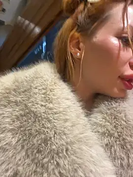 babydolll online show from February 4, 2025, 6:27 pm