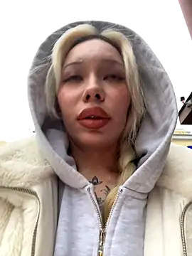 babydolll online show from November 7, 2025, 1:00 pm