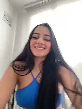 Snapshot of mallie_quinn chatting on December 11, 2024, 4:53 pm mallie quinn online show from December 11, 2024, 4:53 pm