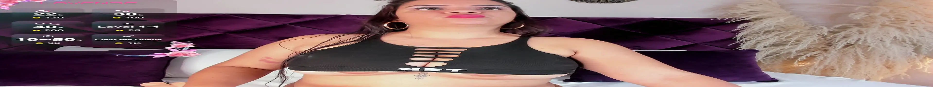 Snapshot of KendralHolson chatting on February 14, 2025, 5:09 am KendralHolson online show from February 14, 2025, 5:09 am