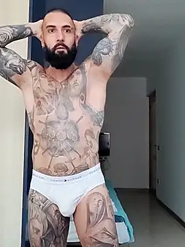 Snapshot of Gioeltoro89 chatting on June 2, 2026, 10:39 am Gioeltoro89 online show from June 2, 2026, 10:39 am