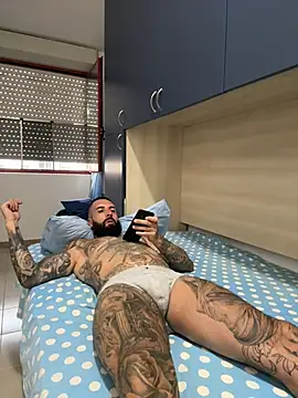 Snapshot of Gioeltoro89 chatting on June 30, 2026, 6:09 pm Gioeltoro89 online show from June 30, 2026, 6:09 pm