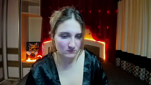 Snapshot of Miss_Elsa_ chatting on December 15, 2025, 1:15 pm Miss Elsa online show from December 15, 2025, 1:15 pm