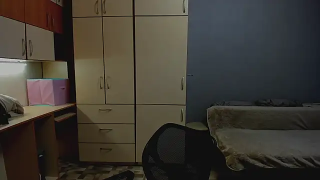 Snapshot of Miss_Elsa_ chatting on January 15, 2026, 9:58 am Miss Elsa online show from January 15, 2026, 9:58 am