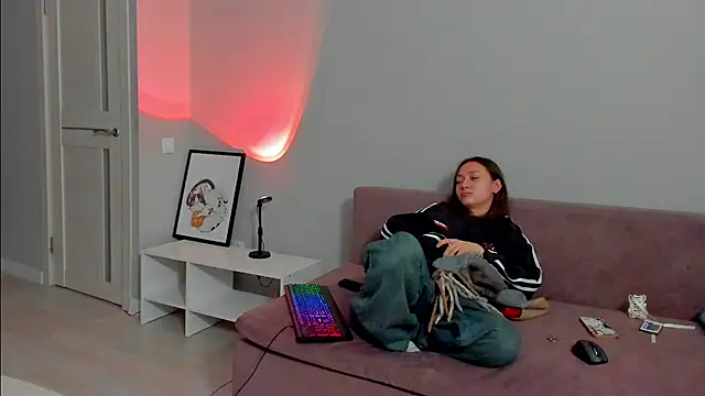 EllaSky xoxo online show from January 25, 2025, 7:17 am