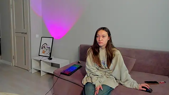 EllaSky xoxo online show from January 28, 2025, 6:38 am