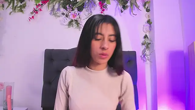 Alyssa jones online show from January 14, 2025, 10:17 am