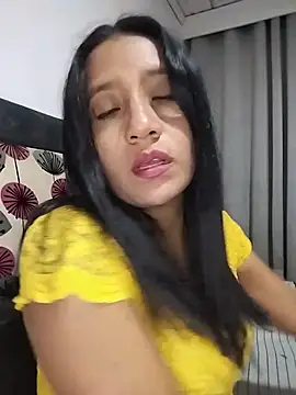 cami victoria online show from June 9, 2026, 7:03 pm
