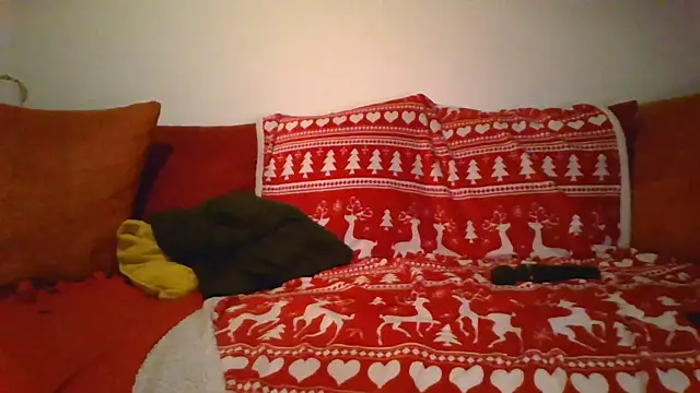 Estrellas 30 online show from January 7, 2025, 8:52 pm