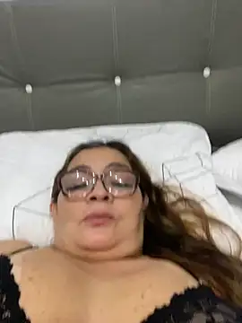 AntonellaAlondra4 online show from February 20, 2025, 1:08 pm