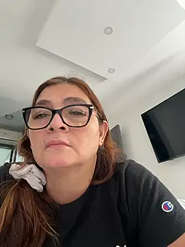 AntonellaAlondra4 online show from March 13, 2026, 2:23 pm