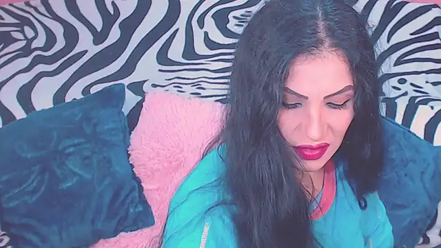 Ary z online show from October 12, 2025, 2:32 am