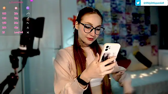 Milky way UwU online show from January 19, 2025, 9:45 pm