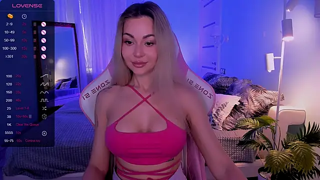 AdeleRoberts online show from April 23, 2026, 1:51 am