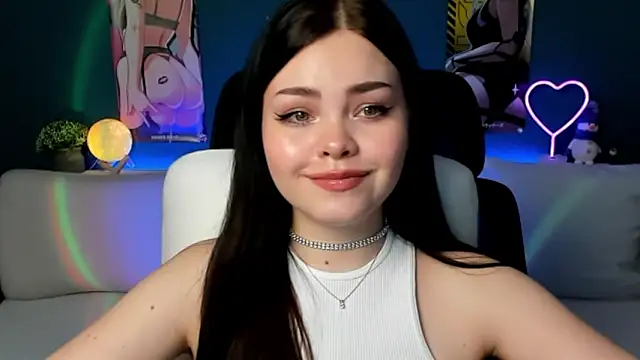 AkiraKatsu online show from January 4, 2025, 10:45 pm