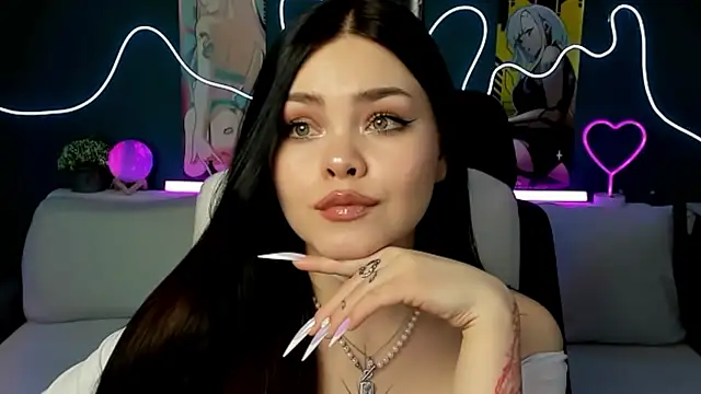 AkiraKatsu online show from February 5, 2025, 8:35 pm