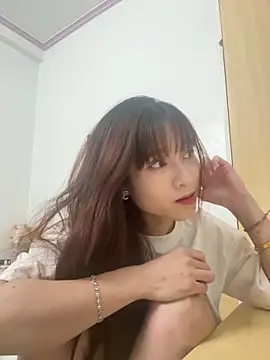 doanlogach online show from October 4, 2025, 8:29 pm