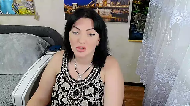 Lady Boom Wild  online show from October 28, 2025, 5:59 pm