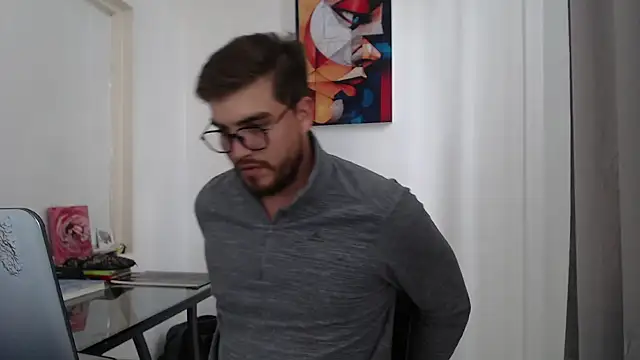 Dylanwish online show from December 10, 2024, 7:43 pm