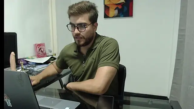 Dylanwish online show from December 17, 2024, 11:27 pm