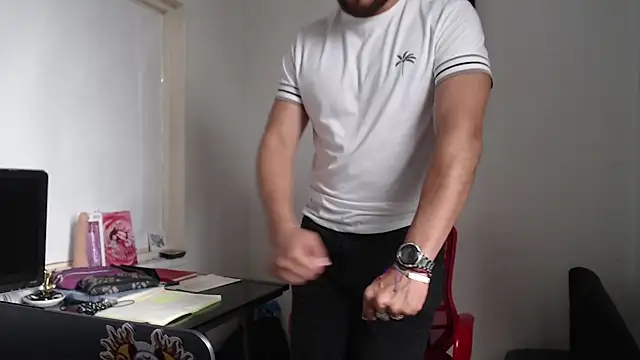 Dylanwish online show from February 18, 2025, 8:36 pm